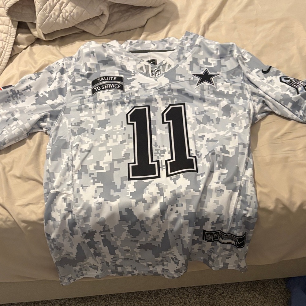 Salute to service Micah Parsons jersey